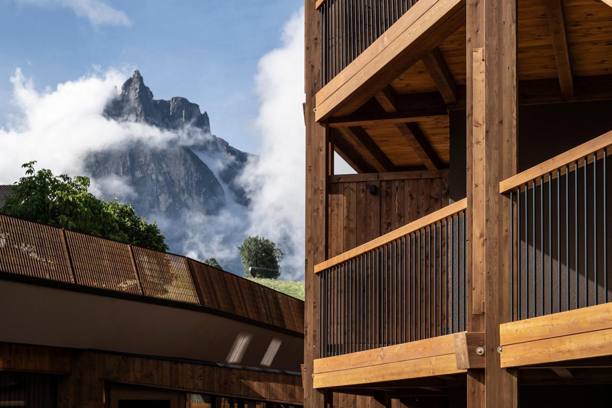 Hotel Alpenroyal Castelrotto Kültér fotó